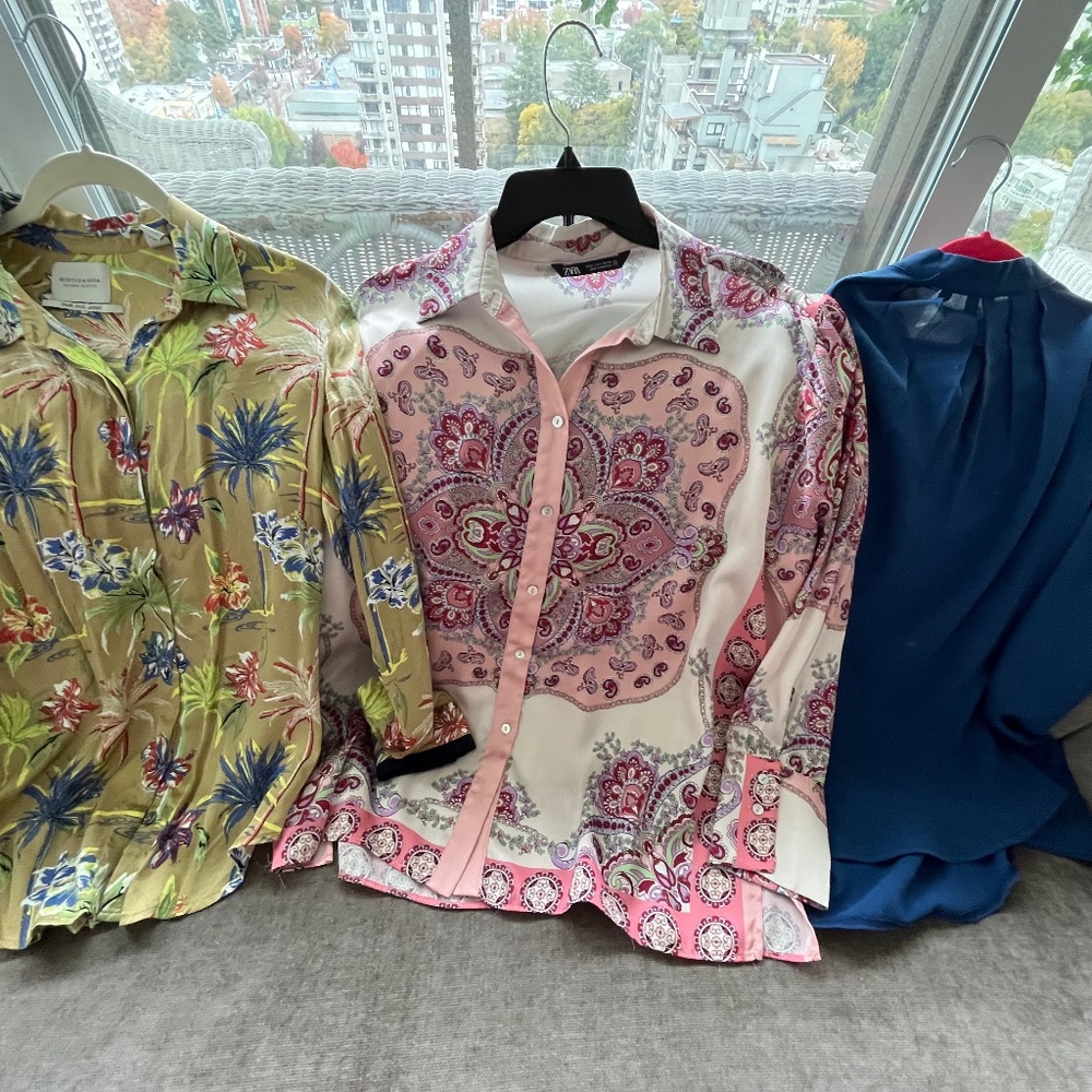 Long sleeve work tops - Size Small